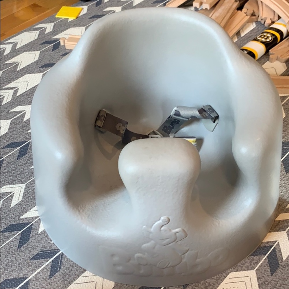 Bumbo seat